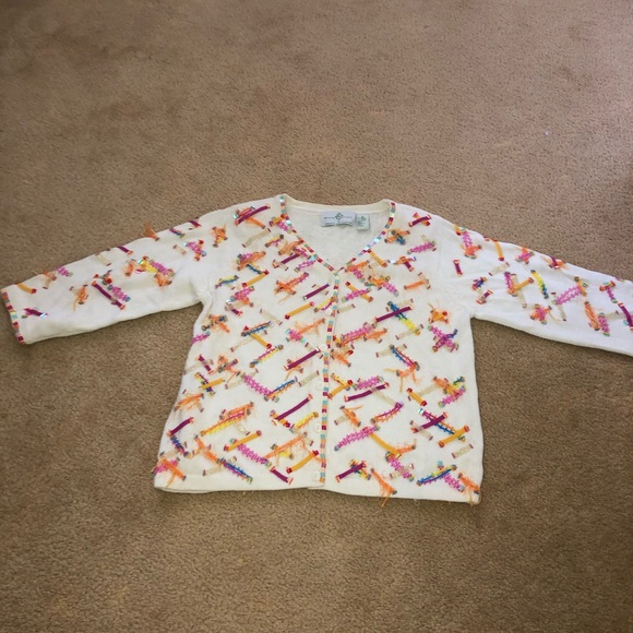 Cardigan sweater from NORDSTROM M design front and the back of the sweater! - Picture 5 of 7